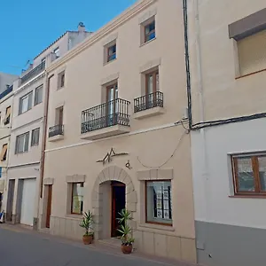 Centrally Located Two Bed In Apartamento